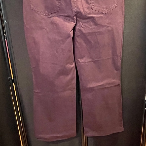NYDJ Julia Sateen Relaxed High Rise Flared Jeans In Eggplant, 14R - NWT - Picture 5 of 8